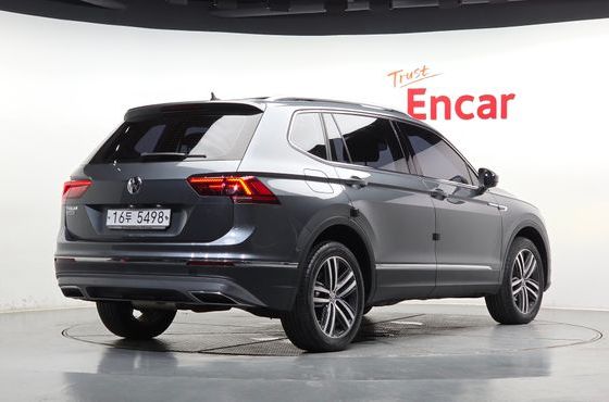 Volkswagen Tiguan 2.0 TDI Prestige — пробег 114 885 км — фото 2 из 5