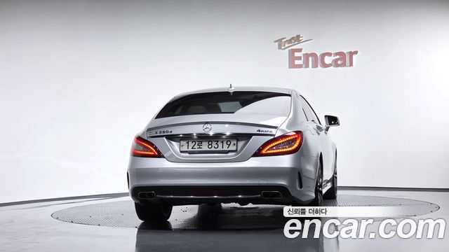Mercedes-Benz CLS-Class из Кореи Encar