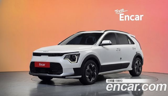 Kia Niro Air — пробег 5 444 км — фото 1 из 5