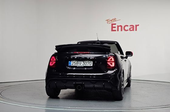 Mini Cooper Convertible JCW — пробег 18 403 км — фото 4 из 5