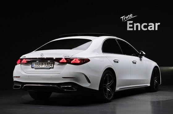 Mercedes-Benz E-Class E300 4MATIC AMG Line — пробег 29 729 км — фото 2 из 5