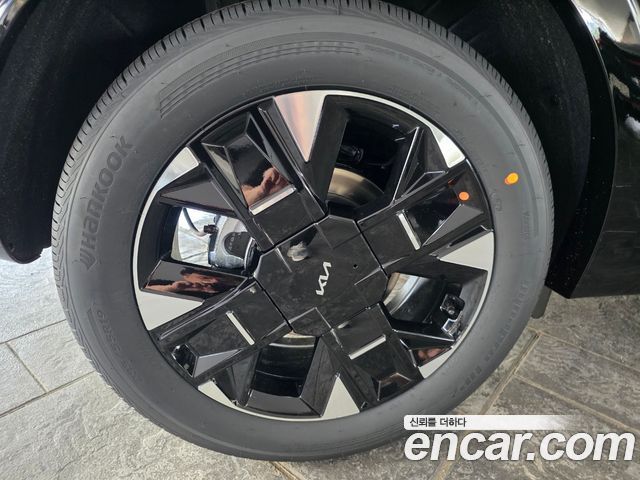 Kia Sportage HEV 1.6 2WD Noblesse — пробег 700 км — фото 5 из 5