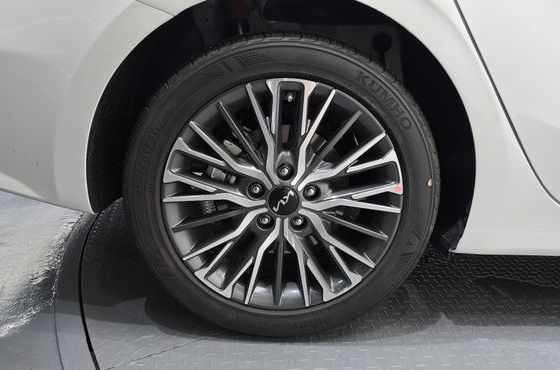 Kia K3 1.6 Prestige — пробег 1 456 км — фото 5 из 5