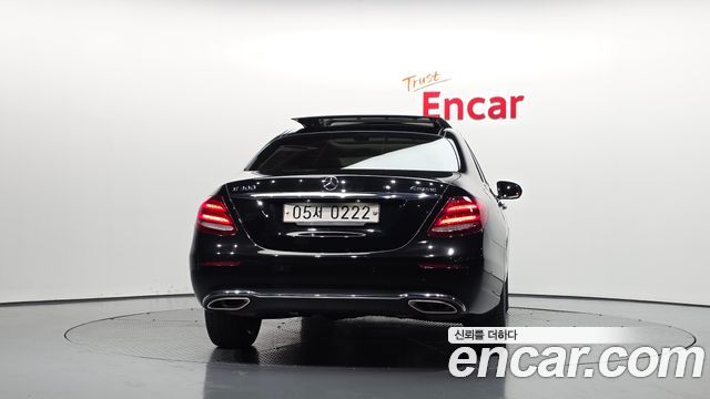 Mercedes-Benz E-Class E300 4MATIC Avnatgarde — пробег 116 908 км — фото 4 из 5