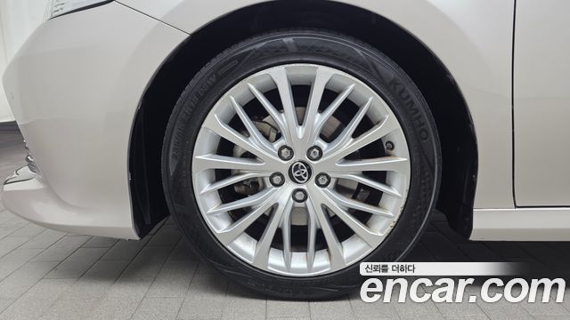 Toyota Camry из Кореи Encar