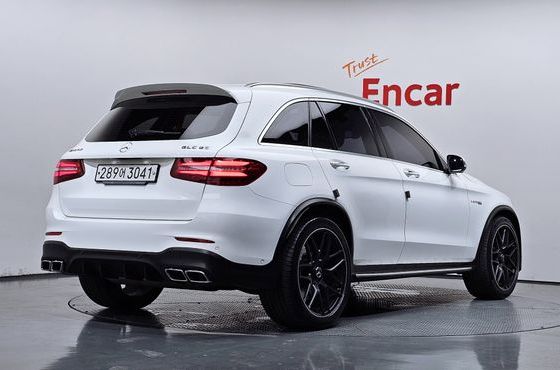 Mercedes-Benz GLC-Class AMG GLC63 4MATIC+ — пробег 84 024 км — фото 2 из 5