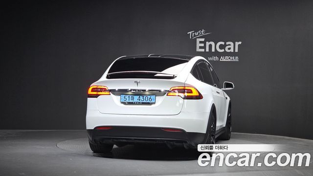 Tesla Model X из Кореи Encar
