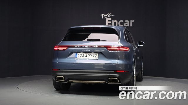 Porsche Cayenne 3.0 — пробег 105 602 км — фото 4 из 5