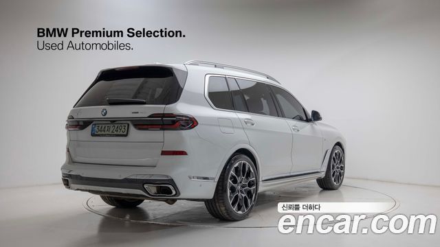 BMW X7 xDrive 40i M Sport 6STR — пробег 9 506 км — фото 2 из 5