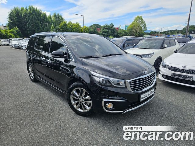 Kia Carnival из Кореи Encar