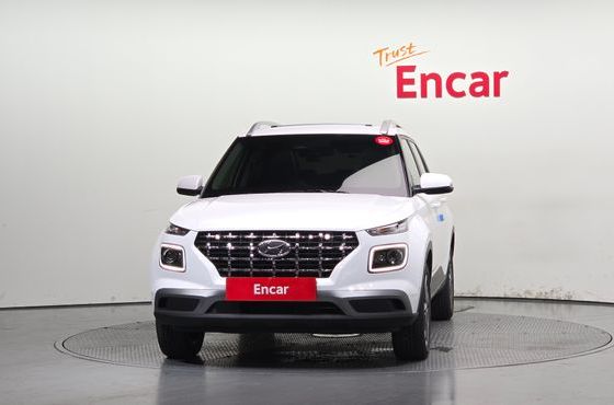 Hyundai Venue 1,6 Premium — пробег 11 км — фото 3 из 5