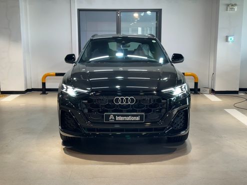 Audi Q8 50 TDI Quattro Premium — пробег 11 км — фото 1 из 5