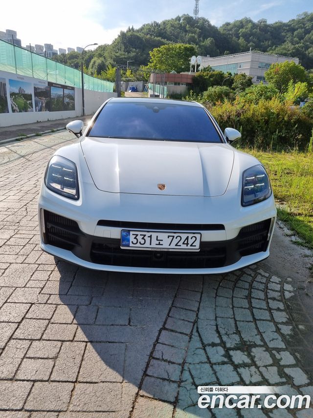 Porsche Panamera 2.9 AWD E-Hybrid — пробег 450 км — фото 3 из 5