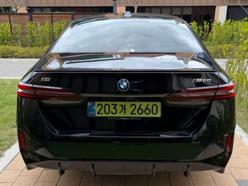BMW i5 M60 xDrive — пробег 41 000 км — фото 4 из 5