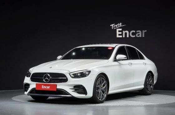 Mercedes-Benz E-Class E220d 4MATIC AMG Line — пробег 72 730 км — фото 1 из 5