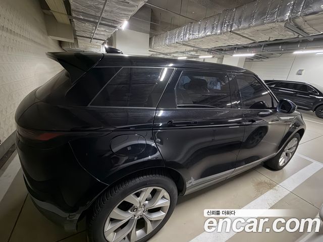 Land Rover Range Rover Evoque D180 SE — пробег 97 228 км — фото 1 из 5