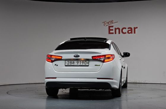 Kia K5 Luxury — пробег 188 823 км — фото 4 из 5