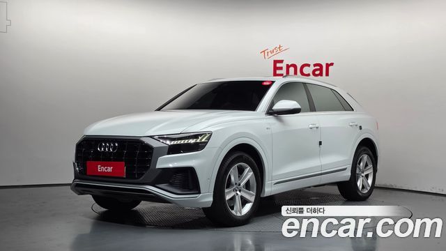 Audi Q8 45 TDI Quattro Premium — пробег 106 316 км — фото 1 из 5