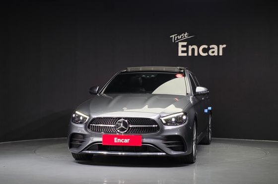 Mercedes-Benz E-Class E350 4MATIC AMG Line — пробег 36 930 км — фото 3 из 5