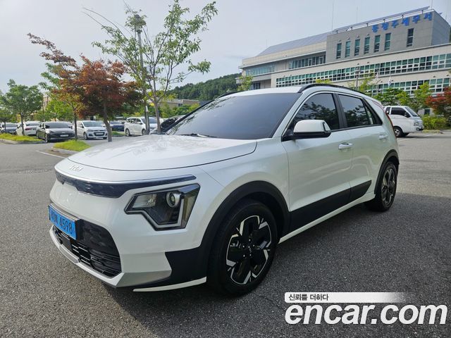 Kia Niro Air — пробег 32 376 км — фото 2 из 5