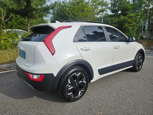Kia Niro Air — пробег 32 376 км — фото 4 из 5