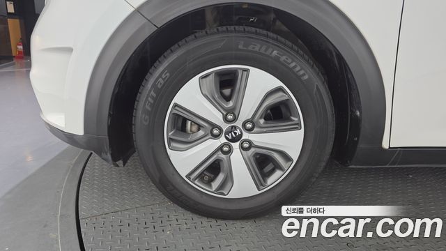 Kia Niro из Кореи Encar