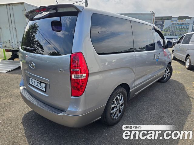 Hyundai Starex 12-Seater Wagon Modern Special — пробег 120 005 км — фото 2 из 5