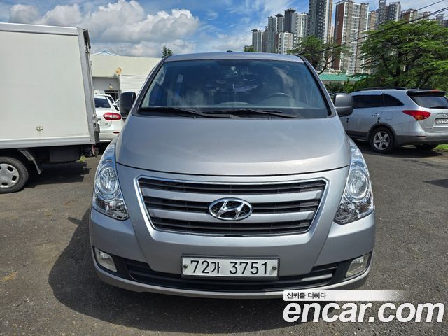 Hyundai Starex 12-Seater Wagon Modern Special — пробег 120 005 км — фото 3 из 5
