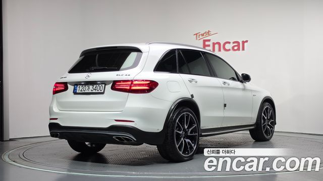 Mercedes-Benz GLC-Class AMG GLC43 4MATIC — пробег 110 095 км — фото 2 из 5