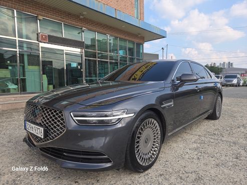 Genesis G90 5.0 AWD Prestige — пробег 143 000 км — фото 3 из 5