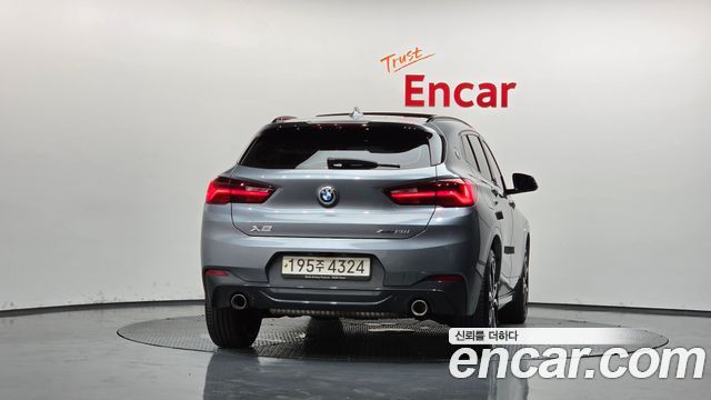 BMW X2 (F39) xDrive20i M Sport — пробег 30 569 км — фото 4 из 5