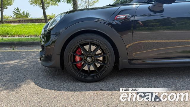 Mini Cooper JCW 3rd Generation — пробег 64 500 км — фото 5 из 5