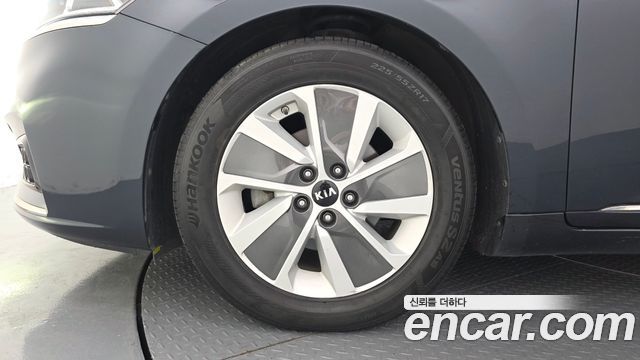 Kia K7 из Кореи Encar