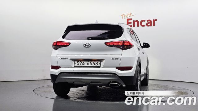 Hyundai Tucson из Кореи Encar