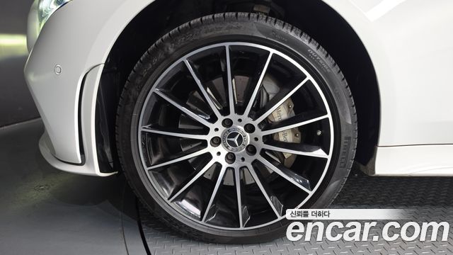 Mercedes-Benz CLS-Class из Кореи Encar
