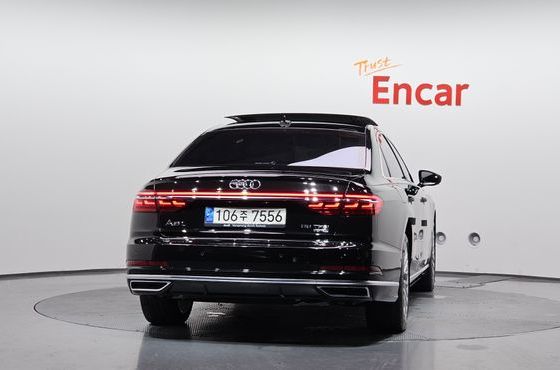 Audi A8 55 TFSI Quattro LWB — пробег 87 408 км — фото 4 из 5