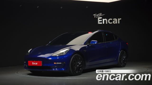 Tesla Model 3 Long Range AWD — пробег 84 972 км — фото 1 из 5