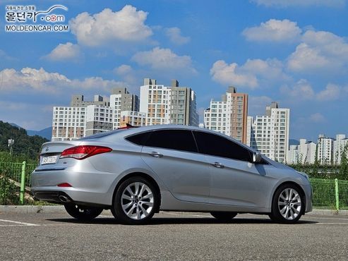 Hyundai i40 2.0 GDi Premium — пробег 117 646 км — фото 2 из 5