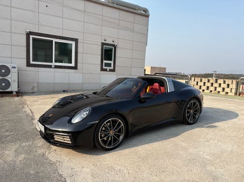 Porsche 911 Targa 4 — пробег 7 800 км — фото 1 из 5