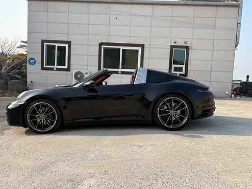 Porsche 911 Targa 4 — пробег 7 800 км — фото 5 из 5