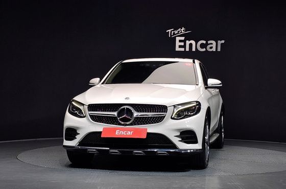 Mercedes-Benz GLC-Class GLC220 d 4MATIC Coupe — пробег 55 801 км — фото 3 из 5