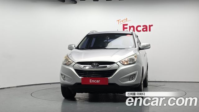 Hyundai Tucson Diesel 2WD LX20 Luxury — пробег 289 194 км — фото 3 из 5