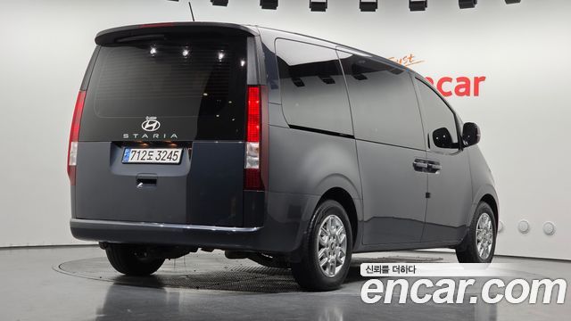 Hyundai Staria из Кореи Encar