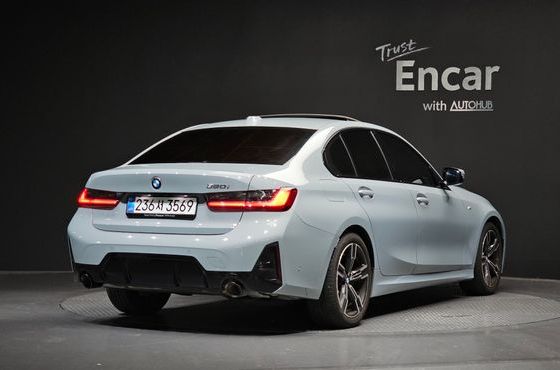 BMW 3-Series 320i M Sport — пробег 5 202 км — фото 2 из 5