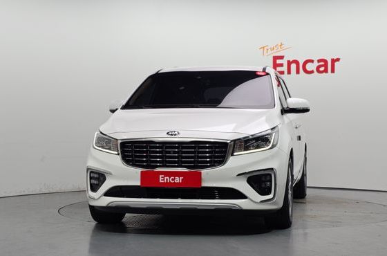 Kia Carnival Gasoline 9-Seater Noblesse Special — пробег 71 830 км — фото 3 из 5