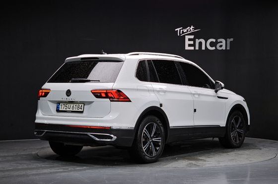 Volkswagen Tiguan 2.0 TDI Premium — пробег 80 675 км — фото 2 из 5