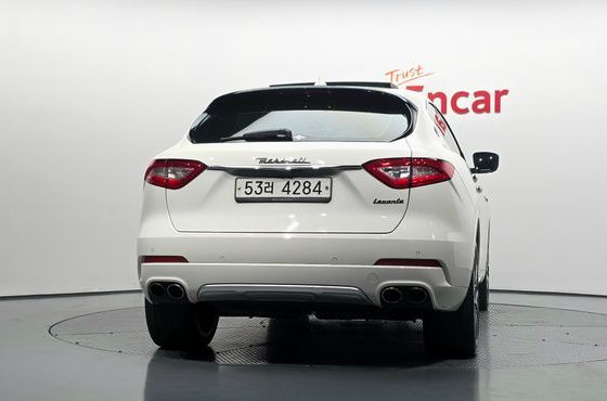 Maserati Levante 3.0 S AWD Luxury — пробег 140 075 км — фото 4 из 5
