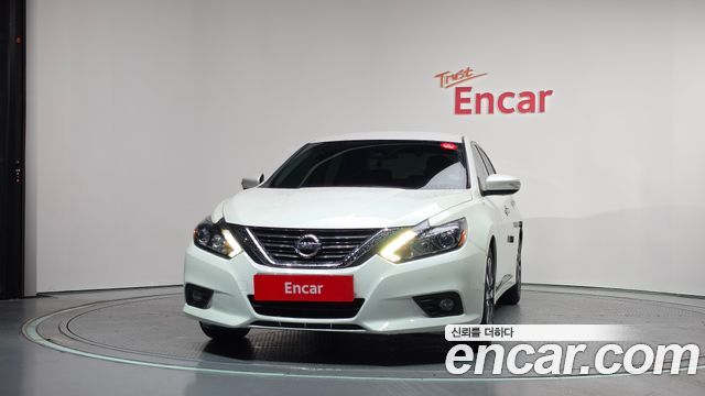 Nissan Altima из Кореи Encar