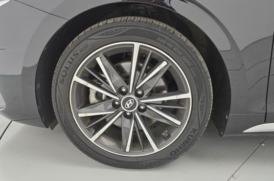 Hyundai Grandeur 2.5 Premium Choice — пробег 133 830 км — фото 5 из 5