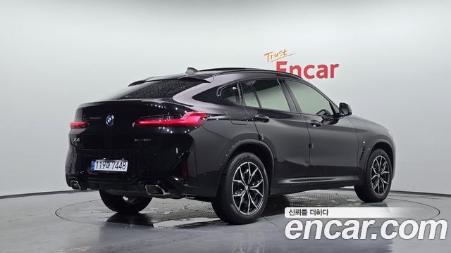 BMW X4 xDrive20i M Sport — пробег 17 686 км — фото 2 из 5